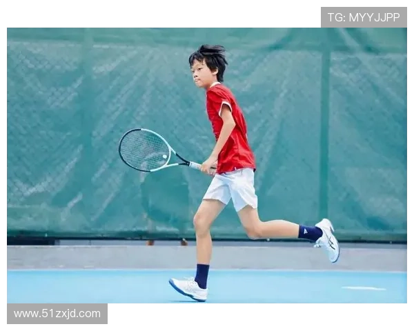 中国新星闪耀国际网坛连克劲敌助力中国网球迎来崭新时代