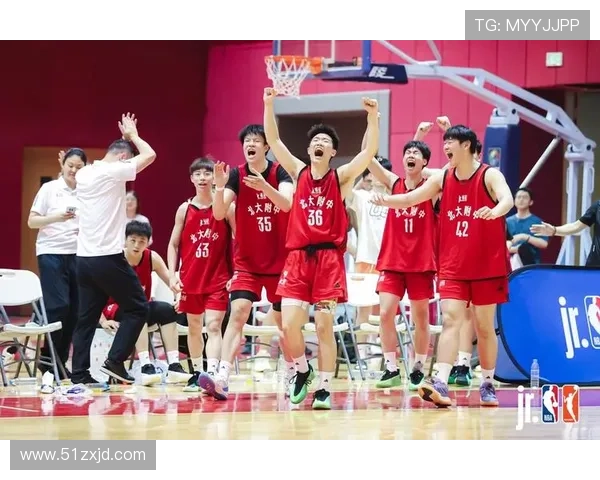 中国男篮逆袭战胜美国队，闯入世界杯四强历史性突破