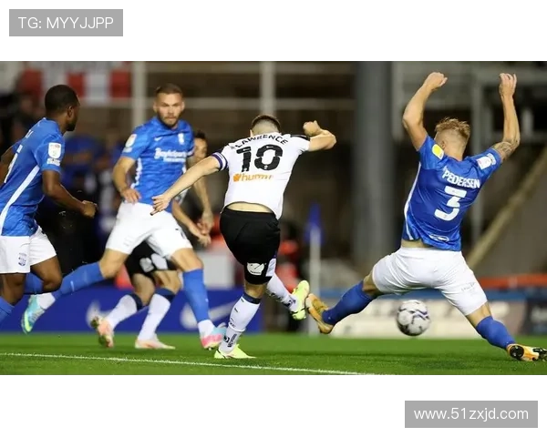 富勒姆俱乐部：历史、传统与辉煌，球场掠影勾勒白衣军团辉煌篇章