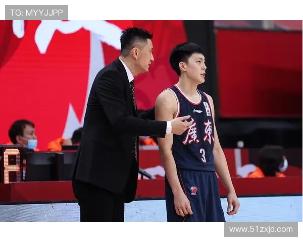 新赛季焦点之战掀起高潮各队劲旅鏖战赛场展现巅峰状态尽显风采矣