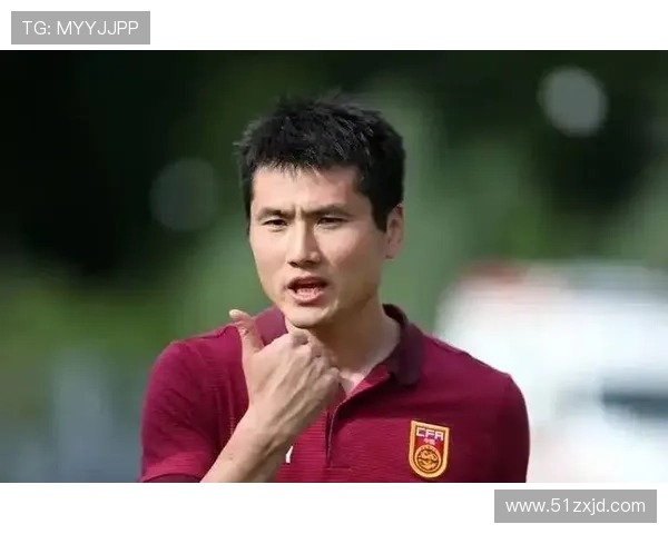 国家队备战世界杯关键战役主帅强调年轻球员成长与团队凝聚力